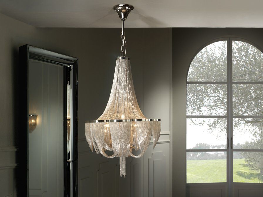 Lampadario a catenelle metalliche