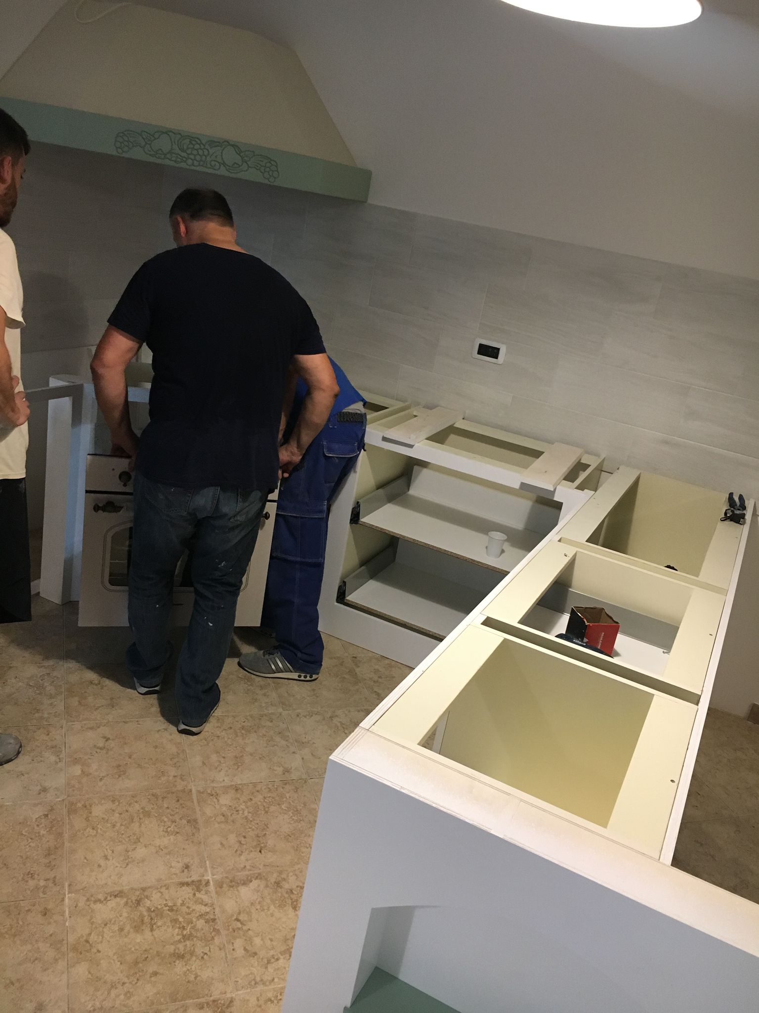 Lavorazione artigianale del legno in falegnameria